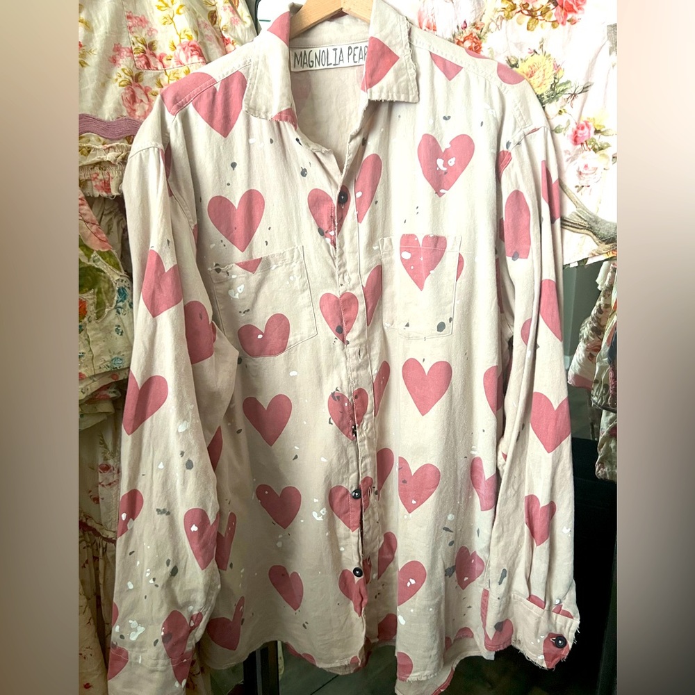 Magnolia Pearl Red Heart Top